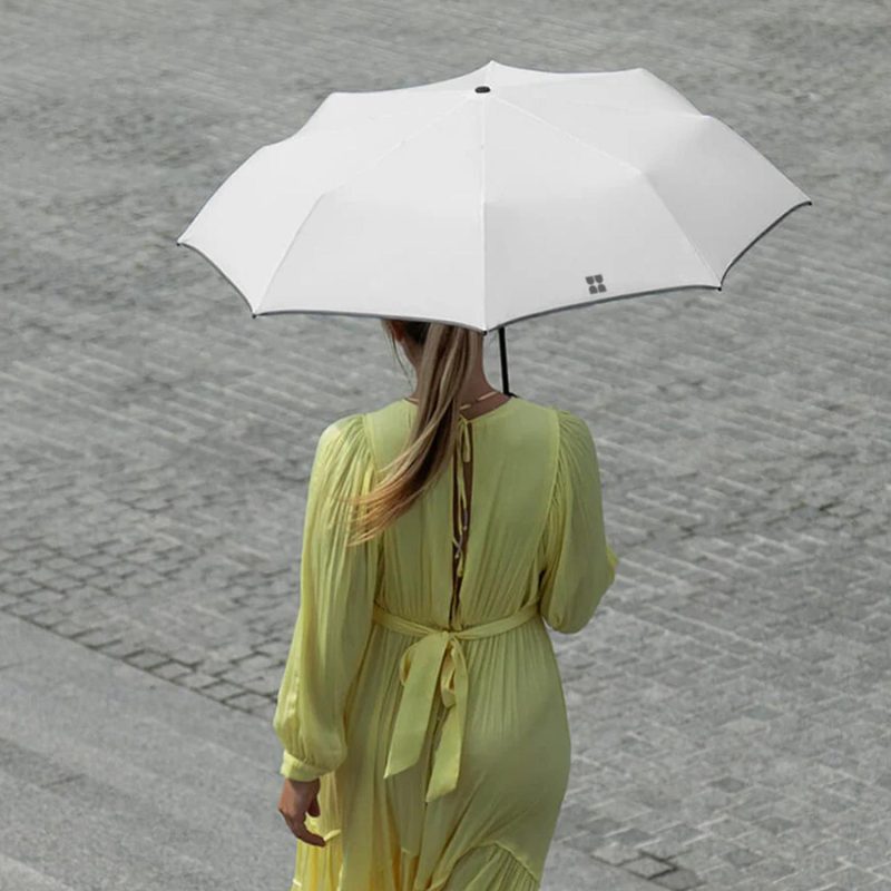 PGA TOUR® Jaspe Airflux Golf Polo & Weatherman® Umbrella Gift Set - 2